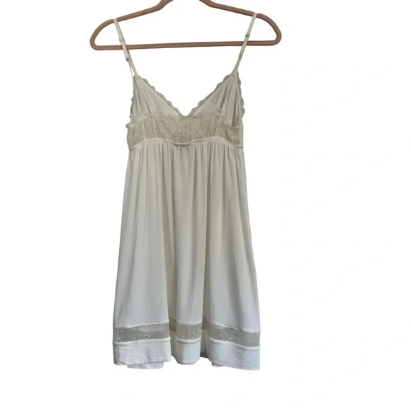 EBERJEY~ Mia Slip Chemise dress in Ivory Cream Size Medium - Picture 4 of 14
